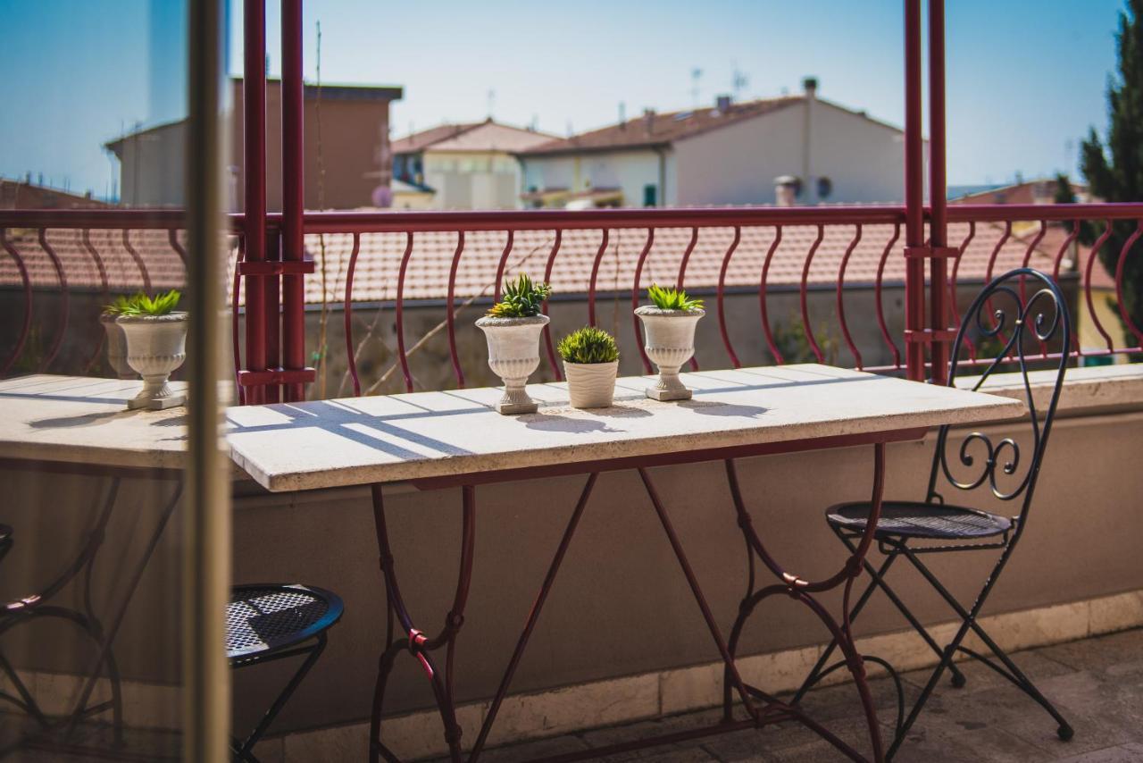 Corso Emanuele Apartments San Vincenzo Buitenkant foto