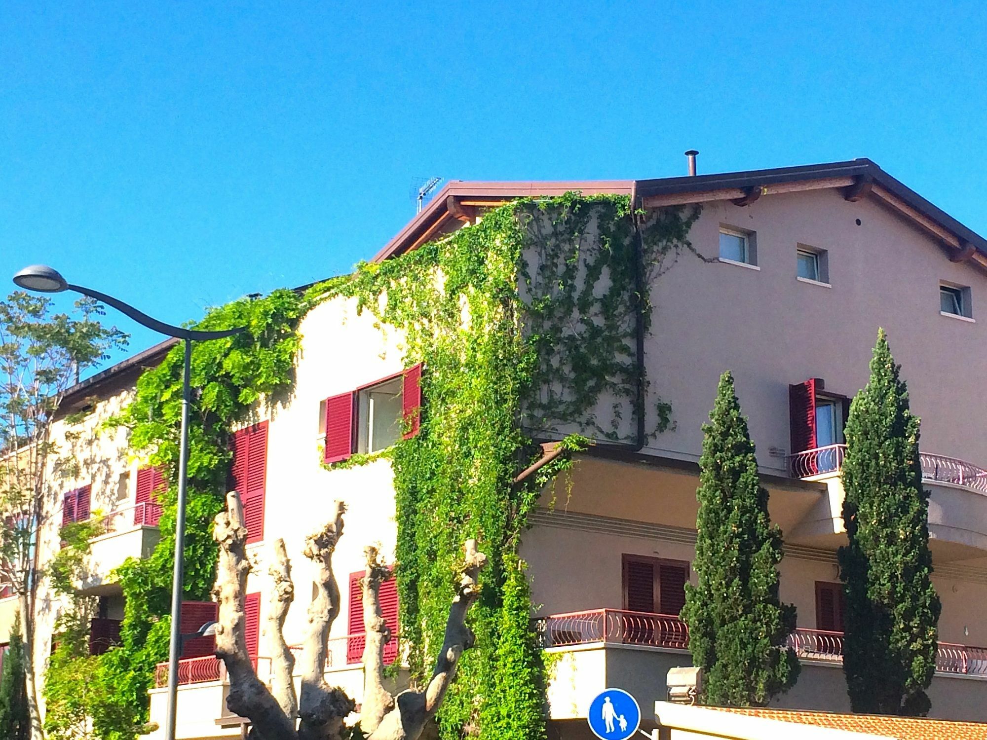 Corso Emanuele Apartments San Vincenzo Buitenkant foto